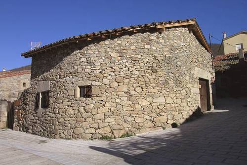imagen 1 de Espectacular casa rural en plena montaña en Navalperal de Tormes