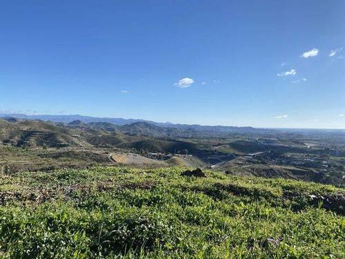imagen 1 de Venta de finca rústica con vistas a la Bahía de Málaga