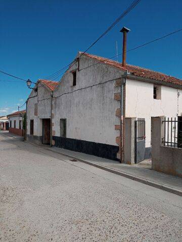 imagen 3 de Venta de casa de pueblo a reformar
