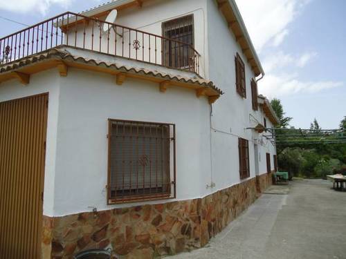 imagen 1 de Venta de finca con casa rural en Quesada