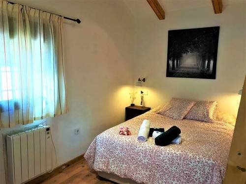 imagen 4 de Venta de parcela con casa rural en Hoyos del Espino (Ávila)