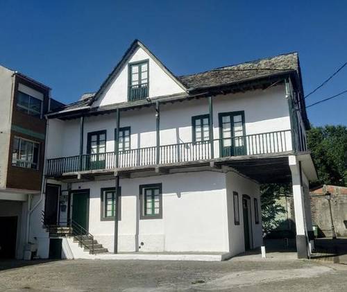 imagen 3 de Venta de casa de pueblo en Cacabelos