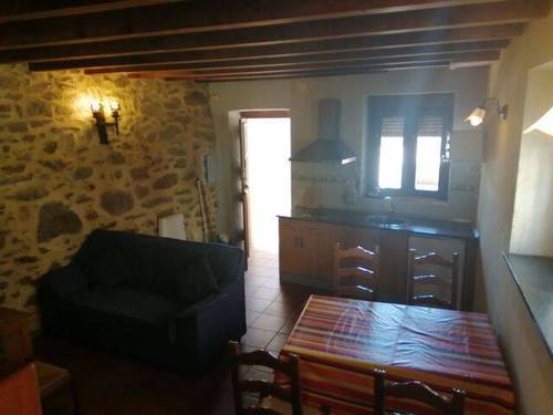 imagen 1 de Venta de casa rural en Vigo de Sanabria (Zamora)