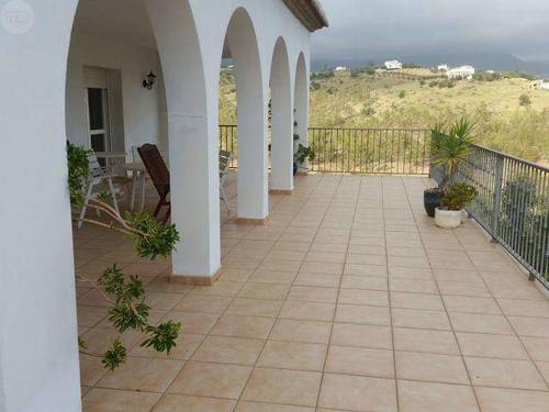 imagen 4 de Venta de lujosa casa rural en La Viñuela (Málaga)