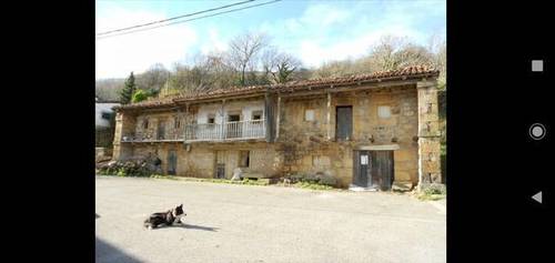 imagen 1 de Venta de casa rural con cuadra en Cantabria
