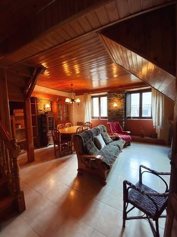 imagen 4 de Venta de casa de piedra en Lleida