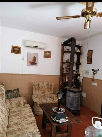 imagen 2 de Venta de casa de campo en Casabermeja (Málaga)