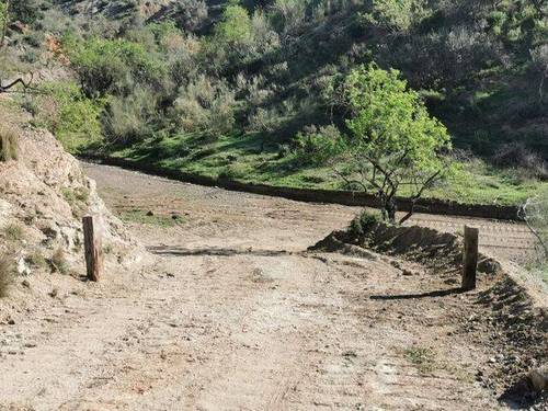 imagen 1 de Venta de finca en Cártama (Málaga)