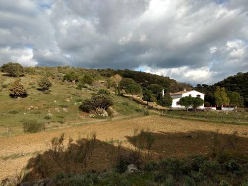 imagen 1 de Cortijo Andaluz y Bungalow en Málaga