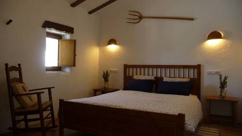 imagen 17 de VENTA DE CASA RURAL LEGALIZADA JUNTO CON FINCA ECOLOGICA DE 24 HECTAREAS