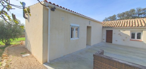 imagen 2 de Finca con casa reformada