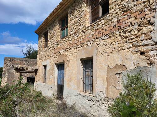 imagen 5 de Finca de 30 Ha a 20 kms de Benidorm y en plena naturaleza