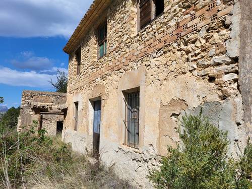 imagen 4 de Finca de 30 Ha a 20 kms de Benidorm y en plena naturaleza