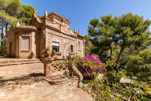 imagen 3 de Exclusivo château en la Sierra Calderona