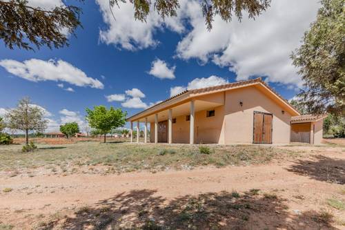 imagen 29 de Exclusiva finca de recreo y caza mayor, con casa de vanguardia